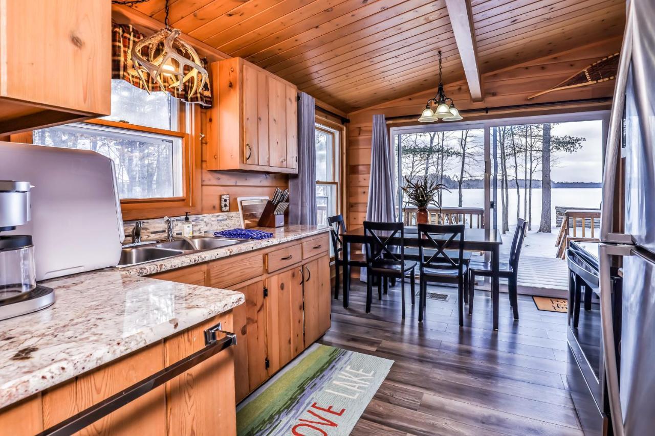 Behnkes Bungalow Manitowish Waters Bagian luar foto