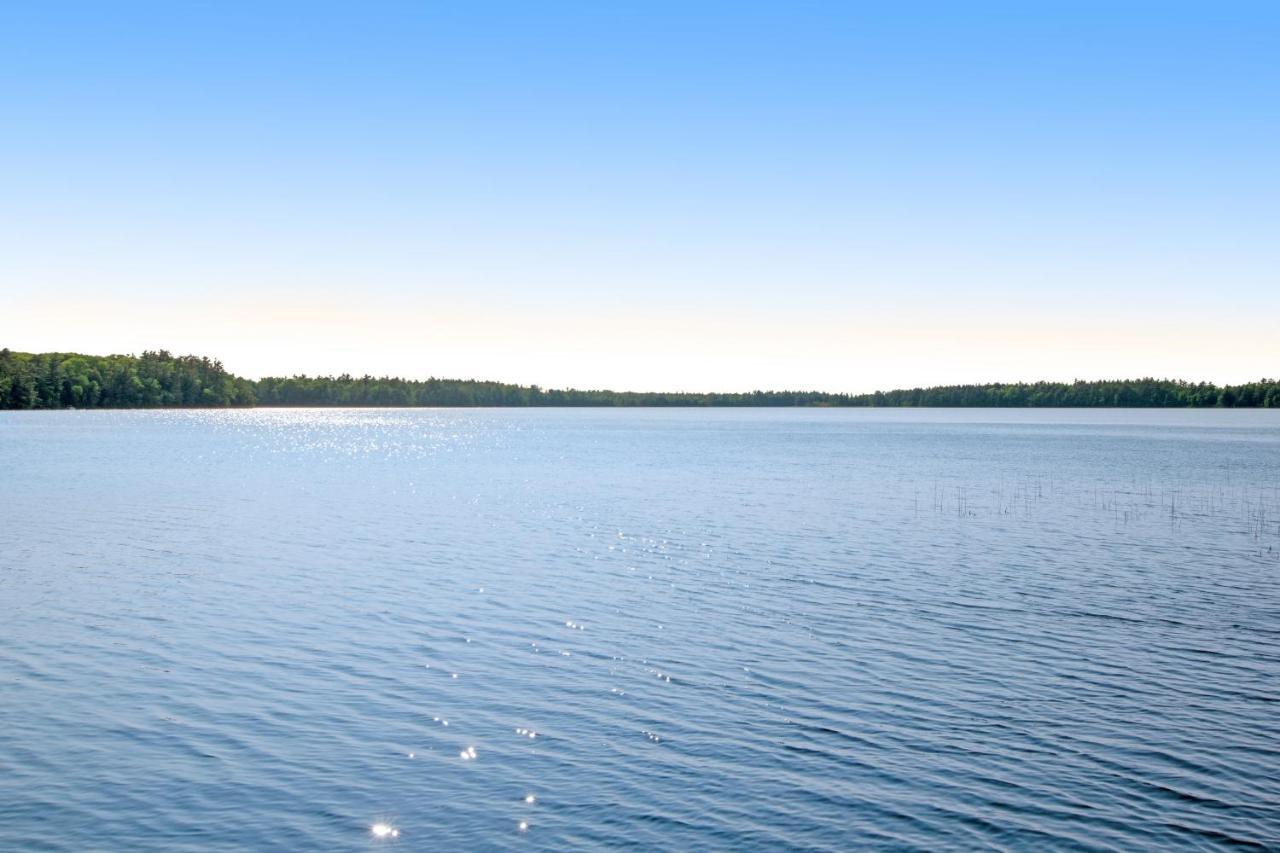 Behnkes Bungalow Manitowish Waters Bagian luar foto